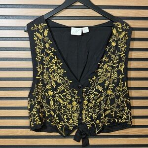 Fashion Options Embroidered Black and Gold Women's Top